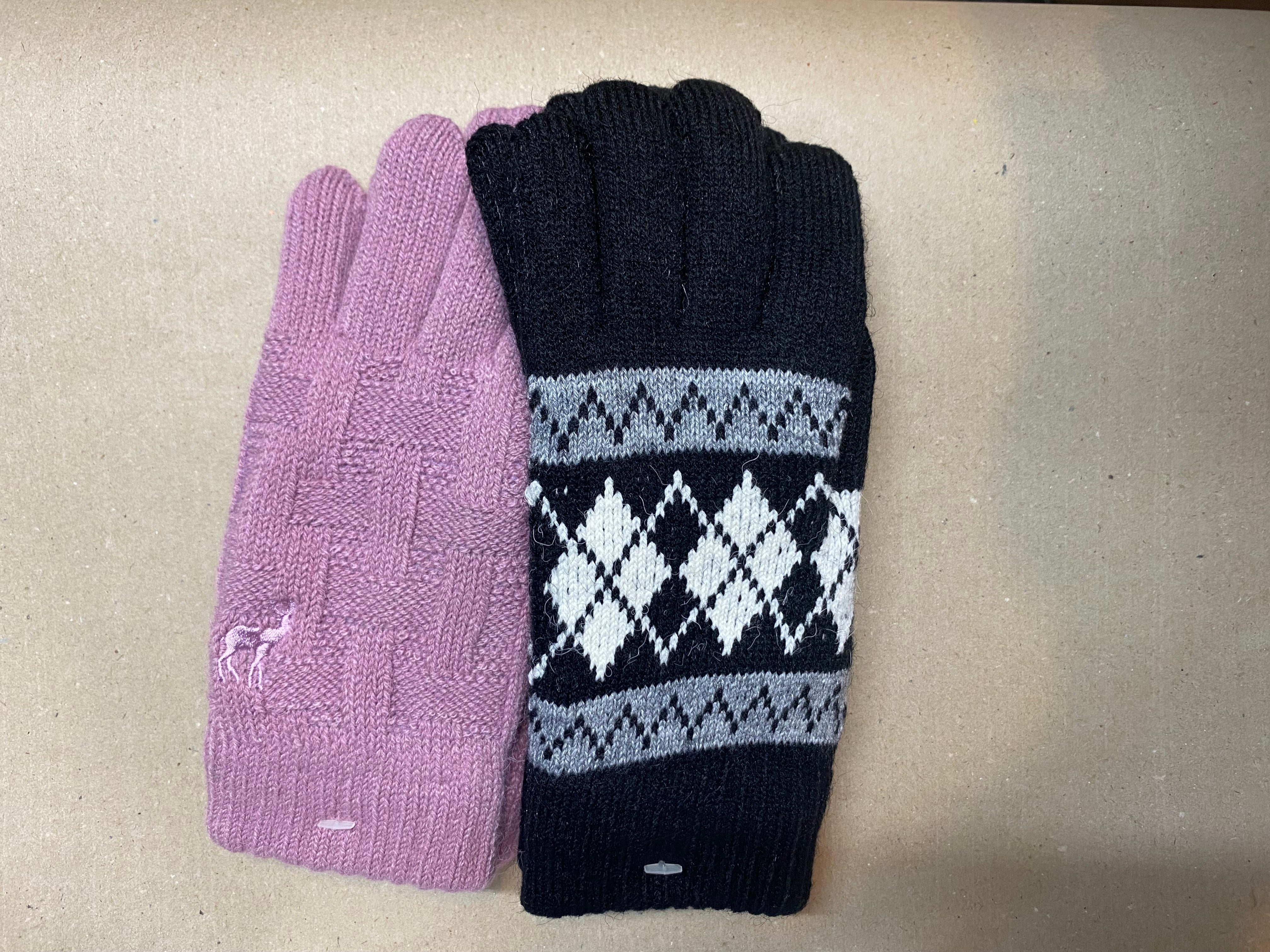 Gloves Gloves